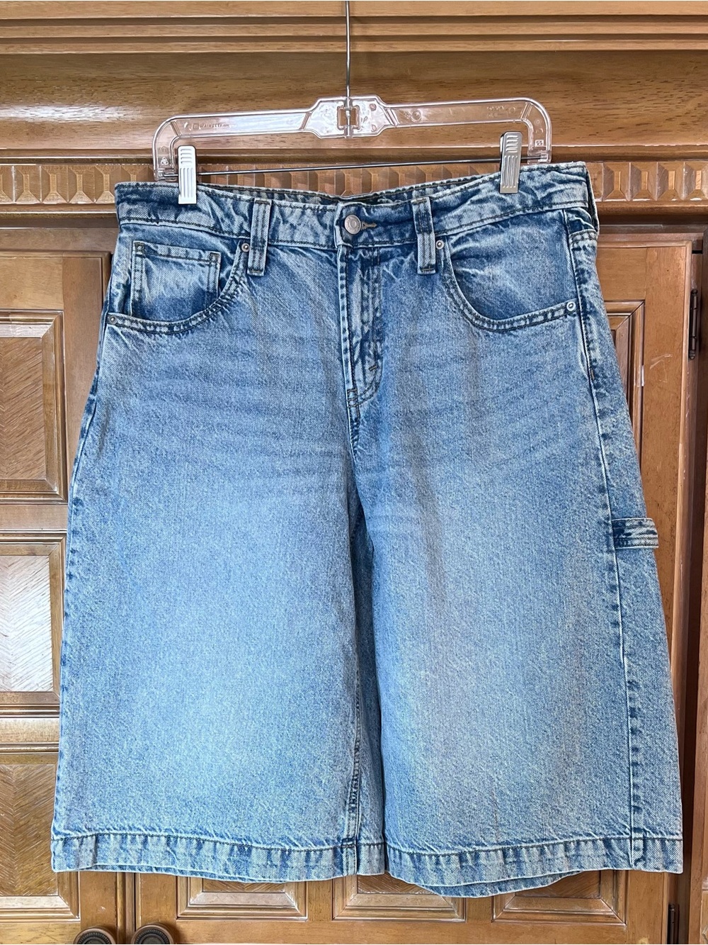 Wild Fable Denim Carpenter Shorts Women’s 34 Blue Low Rise Baggy 14” Inseam
